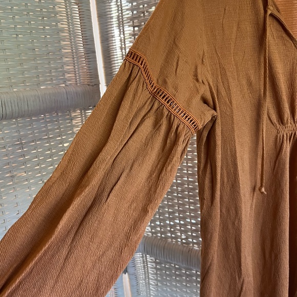 Old Navy Maternity mustard yellow top, crochet detail on sleeve, very soft. - Picture 3 of 3